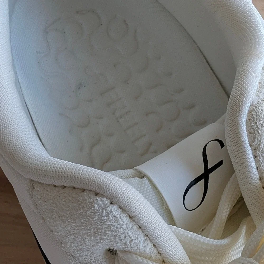 Freely‎ Womens White Tan Suede Mixed Media Lace Up Athletic Shoes Size 8